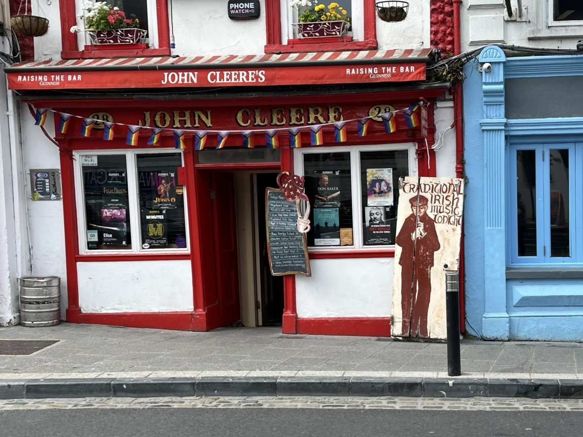 Cleere's Front