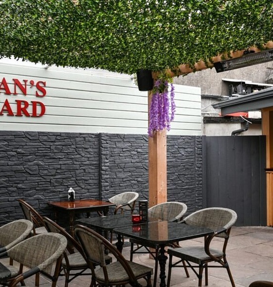 Lenehans Bar Yard
