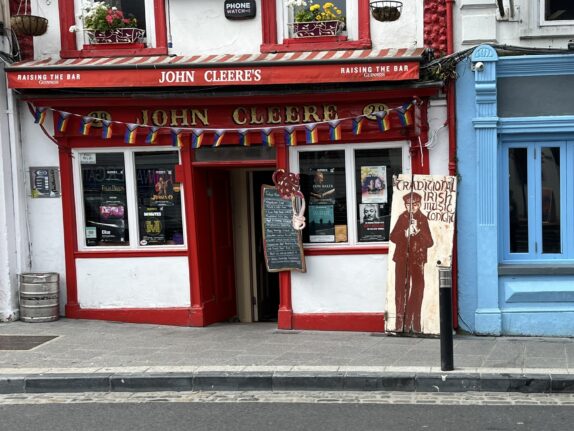 Cleere's Front